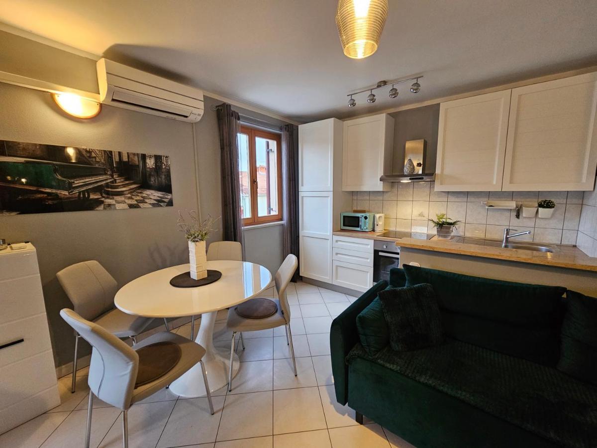 רוביני Apartment Gloria מראה חיצוני תמונה